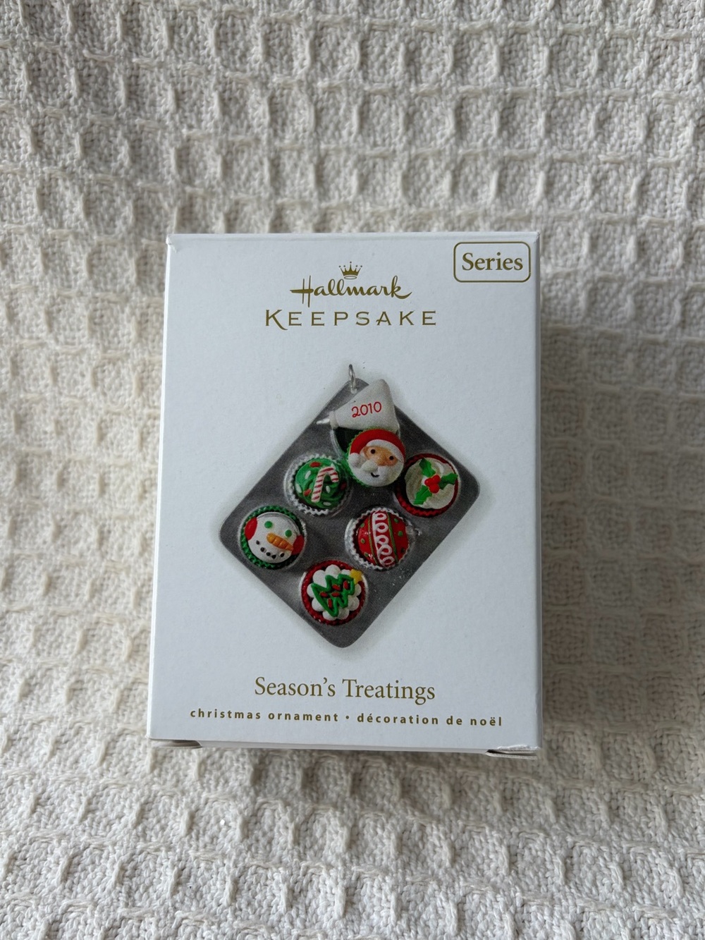 Hallmark Keepsake 2010 Season's Treatings Christmas Ornament Sharon Visker